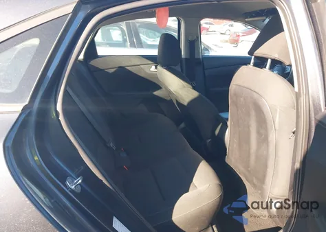 2021 Kia Forte Lxs z USA, uszkodzony, nr VIN 3KPF24AD5ME313314